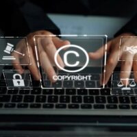 CopyrightIn_